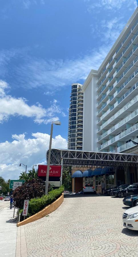 Beachfront Condo In Miami! Sunny Isles Beach Exterior photo